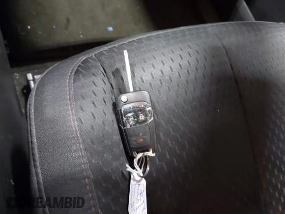 ✅ 2014 Chevrolet Equinox LS • VIN: 1GNALAEK5EZ119751 • Лот: 43367445. Опубликован ранее на IAAI с пробегом 128 000 миль. Бесплатный доступ к архиву аукционных продаж из США и подробный отчёт об истории автомобиля на DreamBid. Изображение 11.