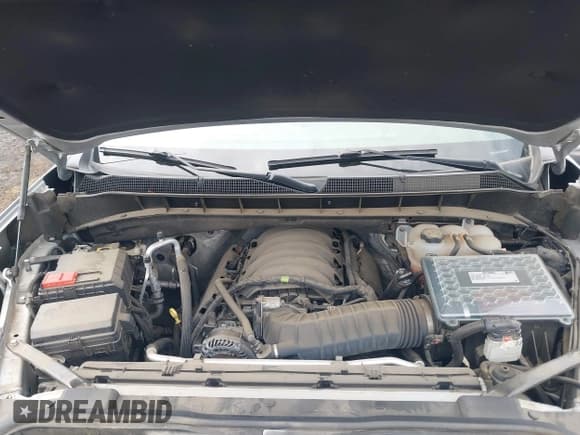 ✅ 2021 Chevrolet Silverado 1500 LT Trail Boss • VIN: 1GCPYFEL9MZ155550 • Lot: 42785163. Wystawiony na IAAI z przebiegiem 33 322 mil. Bezpłatny archiwum sprzedaży aukcyjnych z USA i szczegółowy raport historii pojazdu na DreamBid. Zdjęcie 10.