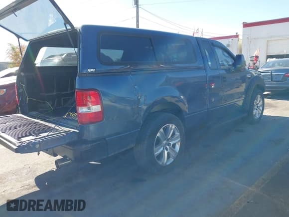 ✅ 2005 Ford F-150 XL • VIN: 1FTRF12225NB01612 • Lot: 43538605. Listed on IAAI with 142,299 mi. Free auction sales archive from the USA and detailed vehicle history report at DreamBid. Image 4.