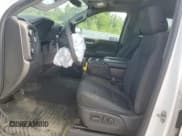 ✅ 2022 Chevrolet Silverado 1500 Custom • VIN: 3GCPYBEK0NG162615 • Lot: 61962565. Wystawiony na Copart z przebiegiem 102 319 mil. Bezpłatny archiwum sprzedaży aukcyjnych z USA i szczegółowy raport historii pojazdu na DreamBid. Zdjęcie 7.