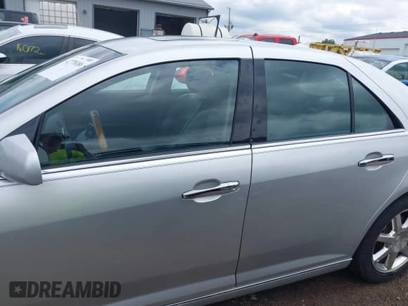 ✅ 2011 Cadillac STS RWD • VIN: 1G6DW6ED8B0127731 • Лот: 42778186. Опубликован ранее на IAAI с пробегом 103 192 миль. Бесплатный доступ к архиву аукционных продаж из США и подробный отчёт об истории автомобиля на DreamBid. Изображение 15.