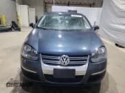 ✅ 2006 Volkswagen Jetta 2.5L • VIN: 3VWRG71K56M710445 • Лот: 66853875. Опубликован ранее на Copart с пробегом 137 968 миль. Бесплатный доступ к архиву аукционных продаж из США и подробный отчёт об истории автомобиля на DreamBid. Изображение 5.