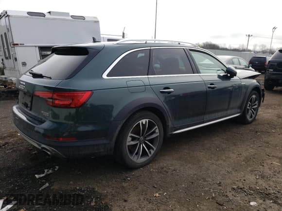 ✅ 2017 Audi allroad A4 Prestige • VIN: WA19NBF47HA081738 • Lot: 44304314. Listed on Copart with 109,499 mi. Free auction sales archive from the USA and detailed vehicle history report at DreamBid. Image 3.