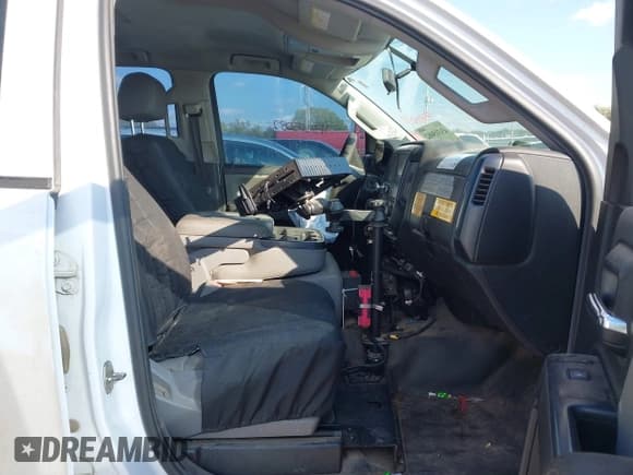 ✅ 2017 Chevrolet Silverado 2500HD Work Truck • VIN: 1GC2KUEG9HZ206750 • Лот: 43315082. Опубликован ранее на IAAI с пробегом Не указан. Бесплатный доступ к архиву аукционных продаж из США и подробный отчёт об истории автомобиля на DreamBid. Изображение 5.