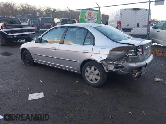 ✅ 2002 Honda Civic EX • VIN: 1HGES26762L074056 • Лот: 43798446. Опубликован ранее на IAAI с пробегом 121 762 миль. Бесплатный доступ к архиву аукционных продаж из США и подробный отчёт об истории автомобиля на DreamBid. Изображение 3.