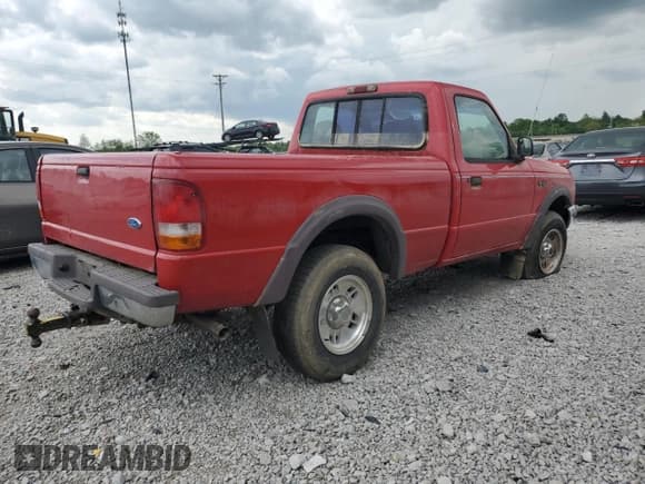 ✅ 1997 Ford Ranger XLT • VIN: 1FTCR11X4VTA49342 • Лот: 53645175. Опубликован ранее на Copart с пробегом 206 522 миль. Бесплатный доступ к архиву аукционных продаж из США и подробный отчёт об истории автомобиля на DreamBid. Изображение 3.