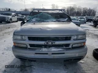 ✅ 2004 Chevrolet Suburban LS • VIN: 1GNFK16Z24J243056 • Лот: 84612654. Опубликован ранее на Copart с пробегом Не указан. Бесплатный доступ к архиву аукционных продаж из США и подробный отчёт об истории автомобиля на DreamBid. Изображение 5.