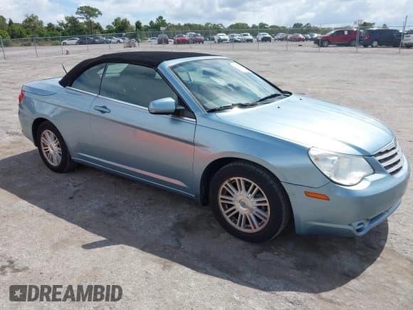 ✅ 2009 Chrysler Sebring Touring • VIN: 1C3LC55D09N516568 • Lot: 43416709. Wystawiony na IAAI z przebiegiem 104 123 mil. Bezpłatny archiwum sprzedaży aukcyjnych z USA i szczegółowy raport historii pojazdu na DreamBid. Zdjęcie 1.