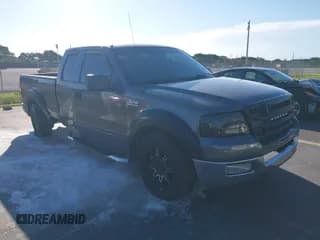 ✅ 2004 Ford F-150 XL • VIN: 1FTPX12534NA49484 • Lot: 43447180. Listed on IAAI with 207,502 mi. Free auction sales archive from the USA and detailed vehicle history report at DreamBid. Image 1.