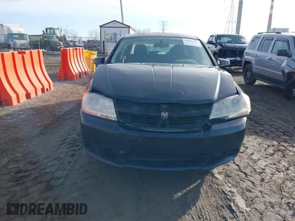 ✅ 2010 Dodge Avenger SXT • VIN: 1B3CC4FB3AN221862 • Lot: 41486431. Listed on IAAI with 107,859 mi. Free auction sales archive from the USA and detailed vehicle history report at DreamBid. Image 12.