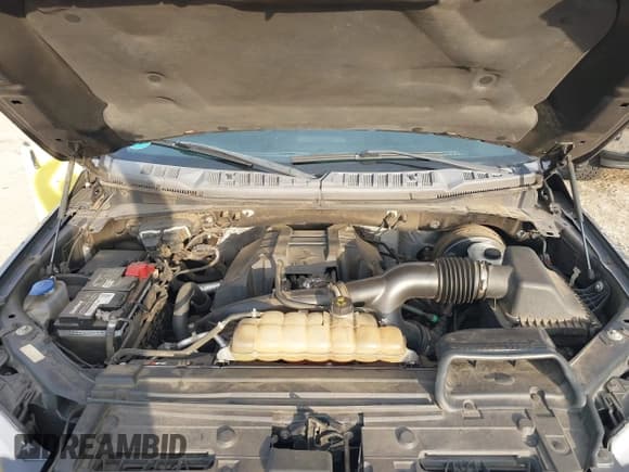 ✅ 2015 Ford F-150 XLT • VIN: 1FTEW1CP5FFC84489 • Lot: 43651493. Listed on IAAI with 157,293 mi. Free auction sales archive from the USA and detailed vehicle history report at DreamBid. Image 10.