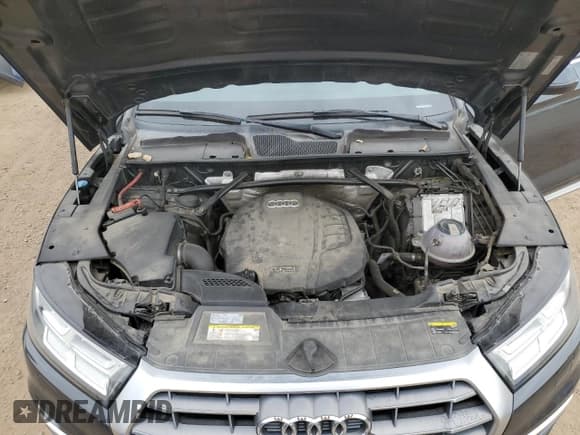 ✅ 2018 Audi Q5 Premium Plus • VIN: WA1BNAFY9J2024844 • Lot: 82338575. Listed on Copart with 92,440 mi. Free auction sales archive from the USA and detailed vehicle history report at DreamBid. Image 12.