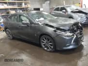 ✅ 2018 Mazda 3 Grand Touring • VIN: 3MZBN1W3XJM175448 • Lot: 43664120. Wystawiony na IAAI z przebiegiem 127 013 mil. Bezpłatny archiwum sprzedaży aukcyjnych z USA i szczegółowy raport historii pojazdu na DreamBid. Zdjęcie 1.