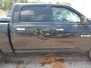 ✅ 2009 Dodge 1500 Laramie • VIN: 1D3HB13T89S725251 • Lot: 42863236. Wystawiony na IAAI z przebiegiem 262 049 mil. Bezpłatny archiwum sprzedaży aukcyjnych z USA i szczegółowy raport historii pojazdu na DreamBid. Zdjęcie 13.