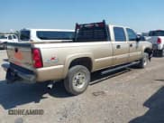 ✅ 2005 Chevrolet Silverado 2500HD LS • VIN: 1GCHK23215F924327 • Lot: 43340287. Wystawiony na IAAI z przebiegiem 320 775 mil. Bezpłatny archiwum sprzedaży aukcyjnych z USA i szczegółowy raport historii pojazdu na DreamBid. Zdjęcie 4.