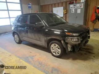 ✅ 2023 Hyundai Venue SE • VIN: KMHRB8A3XPU215053 • Lot: 88431365. Listed on Copart with 29,930 mi. Free auction sales archive from the USA and detailed vehicle history report at DreamBid. Image 4.