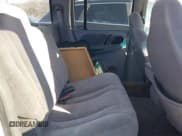 ✅ 2000 Dodge Dakota Sport • VIN: 1B7GL2AX0YS688465 • Lot: 41341012. Wystawiony na IAAI z przebiegiem 283 467 mil. Bezpłatny archiwum sprzedaży aukcyjnych z USA i szczegółowy raport historii pojazdu na DreamBid. Zdjęcie 8.