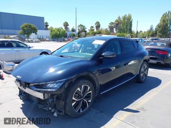 ✅ 2022 Kia EV6 Wind • VIN: KNDC34LA5N5043405 • Lot: 42943551. Listed on IAAI with 76,244 mi. Free auction sales archive from the USA and detailed vehicle history report at DreamBid. Image 6.