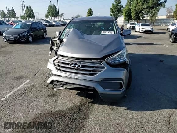 ✅ 2018 Hyundai Santa Fe 2.4L • VIN: 5XYZT3LB5JG545054 • Lot: 91289535. Listed on Copart with 75,555 mi. Free auction sales archive from the USA and detailed vehicle history report at DreamBid. Image 14.