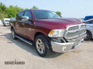✅ 2018 Ram 1500 Big Horn • VIN: 1C6RR7LT6JS129661 • Lot: 39942011. Wystawiony na IAAI z przebiegiem 107 837 mil. Bezpłatny archiwum sprzedaży aukcyjnych z USA i szczegółowy raport historii pojazdu na DreamBid. Zdjęcie 1.