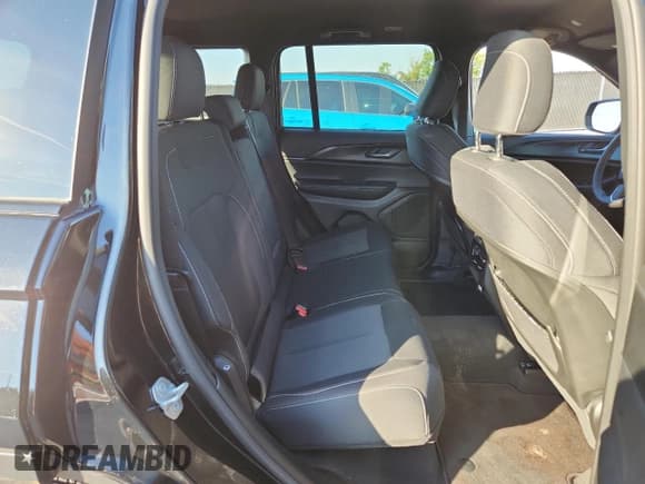 ✅ 2025 Jeep Grand Cherokee Altitude • VIN: 1C4RJHAG9SC269534 • Lot: 93292495. Listed on Copart with 4,835 mi. Free auction sales archive from the USA and detailed vehicle history report at DreamBid. Image 11.