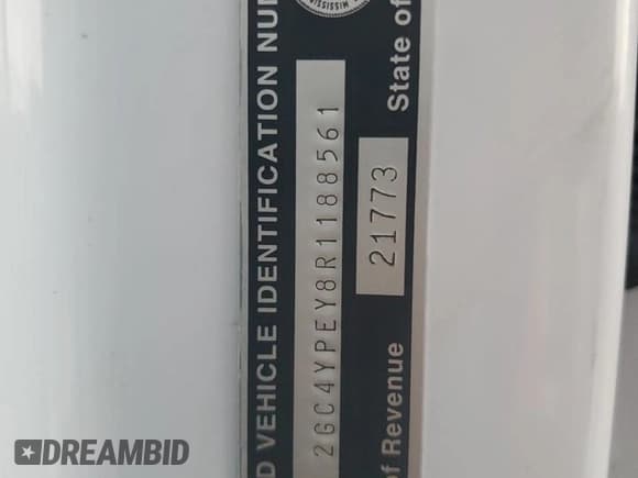✅ 2024 Chevrolet Silverado 2500HD LTZ • VIN: 2GC4YPEY8R1188561 • Lot: 61419725. Wystawiony na Copart z przebiegiem 13 902 mil. Bezpłatny archiwum sprzedaży aukcyjnych z USA i szczegółowy raport historii pojazdu na DreamBid. Zdjęcie 12.