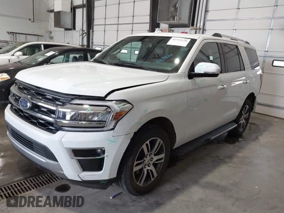 ✅ 2023 Ford Expedition Limited • VIN: 1FMJU1K87PEA58827 • Lot: 42533520. Wystawiony na IAAI z przebiegiem 53 737 mil. Bezpłatny archiwum sprzedaży aukcyjnych z USA i szczegółowy raport historii pojazdu na DreamBid. Zdjęcie 2.