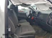 ✅ 2018 GMC Sierra 1500 • VIN: 1GTN1LEC2JZ903173 • Lot: 93198245. Wystawiony na Copart z przebiegiem 130 193 mil. Bezpłatny archiwum sprzedaży aukcyjnych z USA i szczegółowy raport historii pojazdu na DreamBid. Zdjęcie 10.