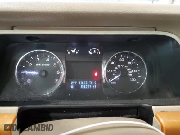 ✅ 2006 Lincoln Zephyr • VIN: 3LNHM26166R651155 • Lot: 43436995. Listed on Copart with 152,551 mi. Free auction sales archive from the USA and detailed vehicle history report at DreamBid. Image 9.