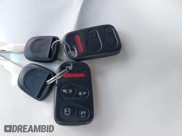 ✅ 2003 Honda Odyssey EX-L • VIN: 5FNRL18073B030644 • Лот: 42746830. Опубликован ранее на IAAI с пробегом 331 047 миль. Бесплатный доступ к архиву аукционных продаж из США и подробный отчёт об истории автомобиля на DreamBid. Изображение 11.