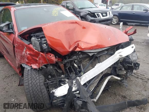 ✅ 2021 BMW M2 Competition • VIN: WBS2U7C03M7H03506 • Lot: 43347547. Wystawiony na IAAI z przebiegiem 70 726 mil. Bezpłatny archiwum sprzedaży aukcyjnych z USA i szczegółowy raport historii pojazdu na DreamBid. Zdjęcie 6.