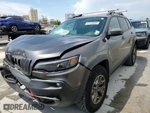 ✅ 2021 Jeep Cherokee Trailhawk • VIN: 1C4PJMBX5MD186811 • Lot: 61430985. Wystawiony na Copart z przebiegiem 108 146 mil. Bezpłatny archiwum sprzedaży aukcyjnych z USA i szczegółowy raport historii pojazdu na DreamBid. Zdjęcie 14.