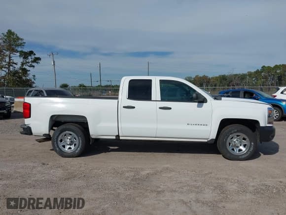 ✅ 2017 Chevrolet Silverado 1500 LS • VIN: 1GCRCNEH5HZ302577 • Лот: 43648945. Опубликован ранее на IAAI с пробегом 169 171 миль. Бесплатный доступ к архиву аукционных продаж из США и подробный отчёт об истории автомобиля на DreamBid. Изображение 13.