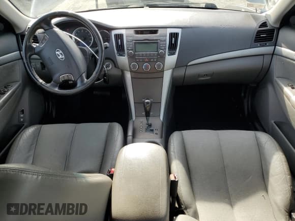 ✅ 2009 Hyundai Sonata Limited • VIN: 5NPEU46F49H438985 • Лот: 78683304. Опубликован ранее на Copart с пробегом 150 236 миль. Бесплатный доступ к архиву аукционных продаж из США и подробный отчёт об истории автомобиля на DreamBid. Изображение 8.