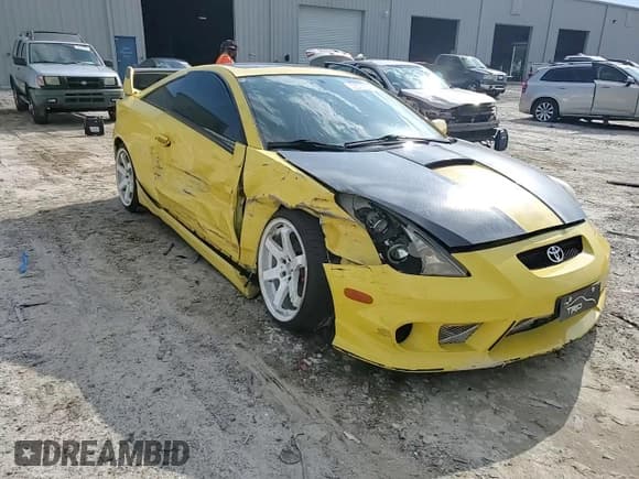 ✅ 2003 Toyota Celica GTS • VIN: JTDDY38T930064746 • Lot: 72370754. Listed on Copart with 185,498 mi. Free auction sales archive from the USA and detailed vehicle history report at DreamBid. Image 11.