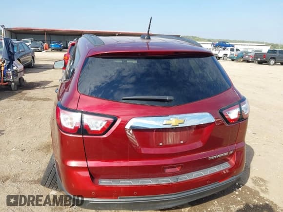 ✅ 2016 Chevrolet Traverse LT • VIN: 1GNKRGKD5GJ341560 • Lot: 43471890. Listed on IAAI with 149,543 mi. Free auction sales archive from the USA and detailed vehicle history report at DreamBid. Image 16.