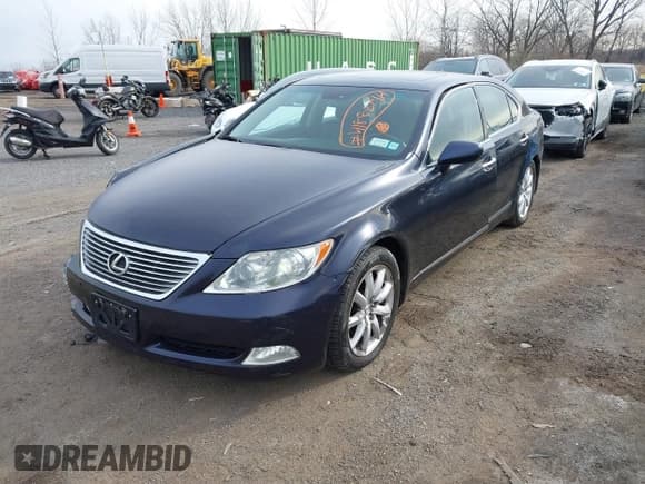 ✅ 2008 Lexus LS 460 L • VIN: JTHGL46F785021269 • Lot: 41882714. Listed on IAAI with 123,534 mi. Free auction sales archive from the USA and detailed vehicle history report at DreamBid. Image 2.