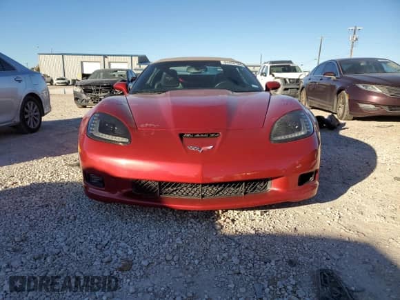 2013 Chevrolet Corvette with VIN 1G1YZ3DEXD5701906, listed as a Copart auction lot 84266184 with 53,483 mi miles and Salvage title. Bid and sale history available at DreamBid. Image 5.