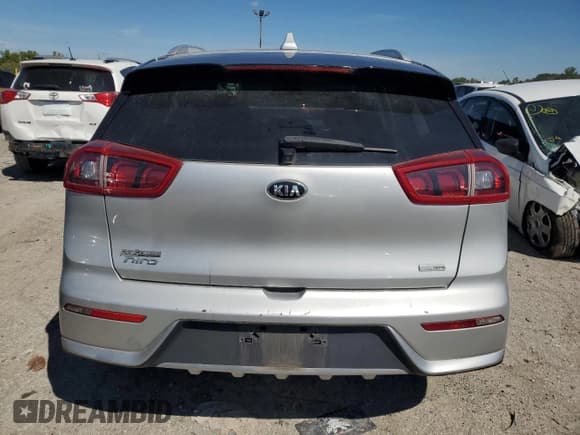 ✅ 2017 Kia Niro LX • VIN: KNDCB3LC0H5084561 • Lot: 71205625. Listed on Copart with 74,145 mi. Free auction sales archive from the USA and detailed vehicle history report at DreamBid. Image 6.