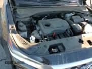 ✅ 2020 Hyundai Santa Fe SE • VIN: 5NMS23AD0LH182258 • Lot: 82589985. Wystawiony na Copart z przebiegiem 18 939 mil. Bezpłatny archiwum sprzedaży aukcyjnych z USA i szczegółowy raport historii pojazdu na DreamBid. Zdjęcie 17.