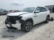 ✅ 2022 Volkswagen Atlas SEL Premium R-Line • VIN: 1V2FR2CA3NC563354 • Lot: 67376745. Listed on Copart with 38,115 mi. Free auction sales archive from the USA and detailed vehicle history report at DreamBid. Image 1.