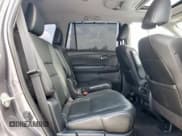 ✅ 2019 Honda Pilot Touring 7-Passenger • VIN: 5FNYF5H63KB043131 • Lot: 80713755. Wystawiony na Copart z przebiegiem 77 685 mil. Bezpłatny archiwum sprzedaży aukcyjnych z USA i szczegółowy raport historii pojazdu na DreamBid. Zdjęcie 11.