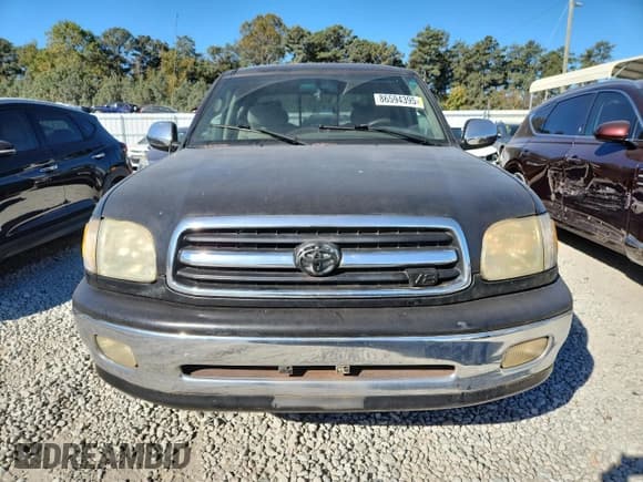 ✅ 2000 Toyota Tundra SR5 • VIN: 5TBRT3411YS026384 • Lot: 86594395. Listed on Copart with 206,030 mi. Free auction sales archive from the USA and detailed vehicle history report at DreamBid. Image 5.