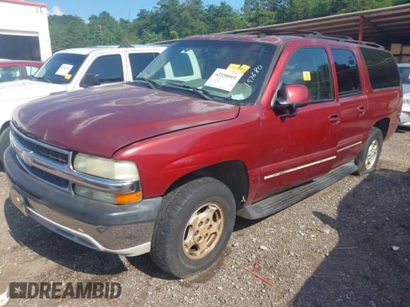 ✅ 2003 Chevrolet Suburban LT • VIN: 1GNEC16Z13J197680 • Lot: 42558001. Listed on IAAI with Not provided. Free auction sales archive from the USA and detailed vehicle history report at DreamBid. Image 2.