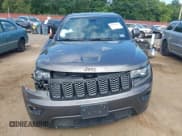 ✅ 2019 Jeep Grand Cherokee Laredo • VIN: 1C4RJFAGXKC625851 • Lot: 42804845. Wystawiony na IAAI z przebiegiem 77 303 mil. Bezpłatny archiwum sprzedaży aukcyjnych z USA i szczegółowy raport historii pojazdu na DreamBid. Zdjęcie 12.
