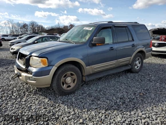 ✅ 2003 Ford Expedition Eddie Bauer • VIN: 1FMPU18L43LB61179 • Лот: 92271495. Опубликован ранее на Copart с пробегом 207 916 миль. Бесплатный доступ к архиву аукционных продаж из США и подробный отчёт об истории автомобиля на DreamBid. Изображение 1.