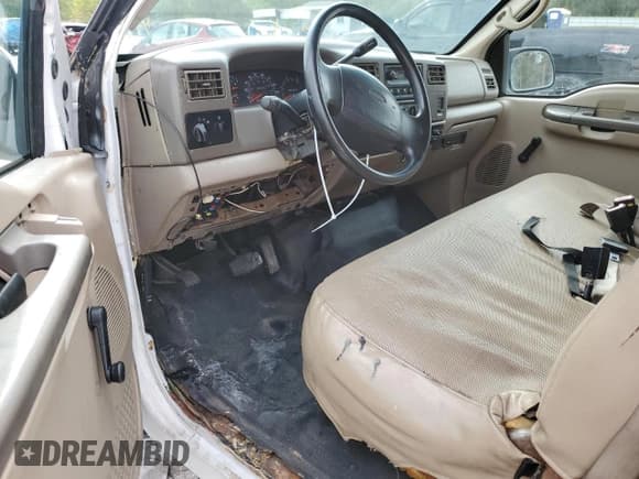 ✅ 2001 Ford F-350 XL • VIN: 3FTSW30F51MA57578 • Lot: 80559194. Listed on Copart with 153,985 mi. Free auction sales archive from the USA and detailed vehicle history report at DreamBid. Image 8.