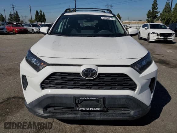 ✅ 2019 Toyota RAV4 LE • VIN: 2T3K1RFVXKW004889 • Lot: 85403615. Listed on Copart with 54,025 mi. Free auction sales archive from the USA and detailed vehicle history report at DreamBid. Image 5.
