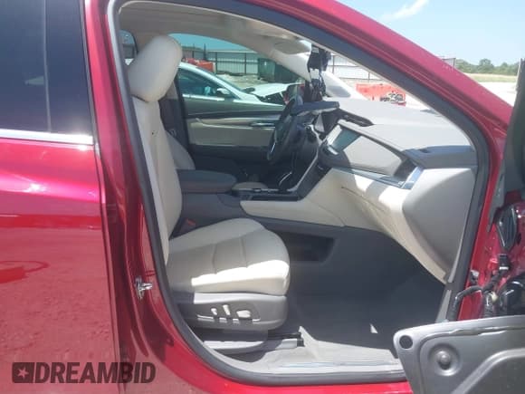 ✅ 2020 Cadillac XT5 Premium Luxury FWD • VIN: 1GYKNCRS6LZ220849 • Лот: 42707651. Опубликован ранее на IAAI с пробегом 93 098 миль. Бесплатный доступ к архиву аукционных продаж из США и подробный отчёт об истории автомобиля на DreamBid. Изображение 5.