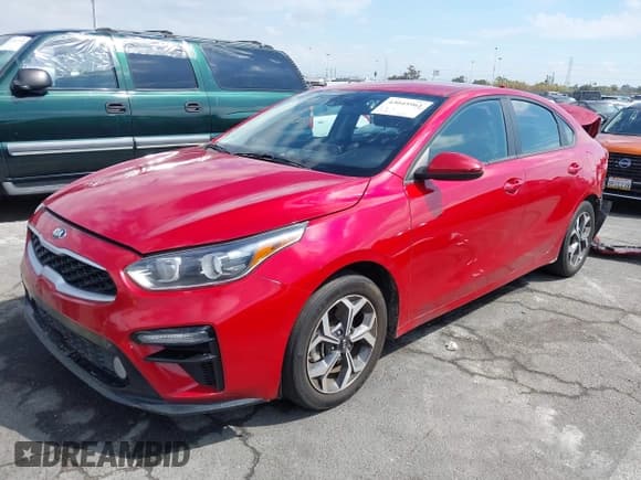 ✅ 2021 Kia Forte LXS • VIN: 3KPF24AD3ME263805 • Лот: 43045961. Опубликован ранее на IAAI с пробегом 117 391 миль. Бесплатный доступ к архиву аукционных продаж из США и подробный отчёт об истории автомобиля на DreamBid. Изображение 17.